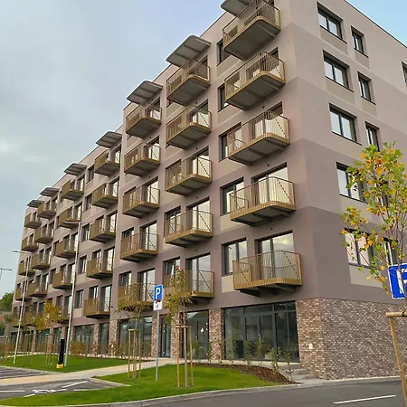 I * Trenčín